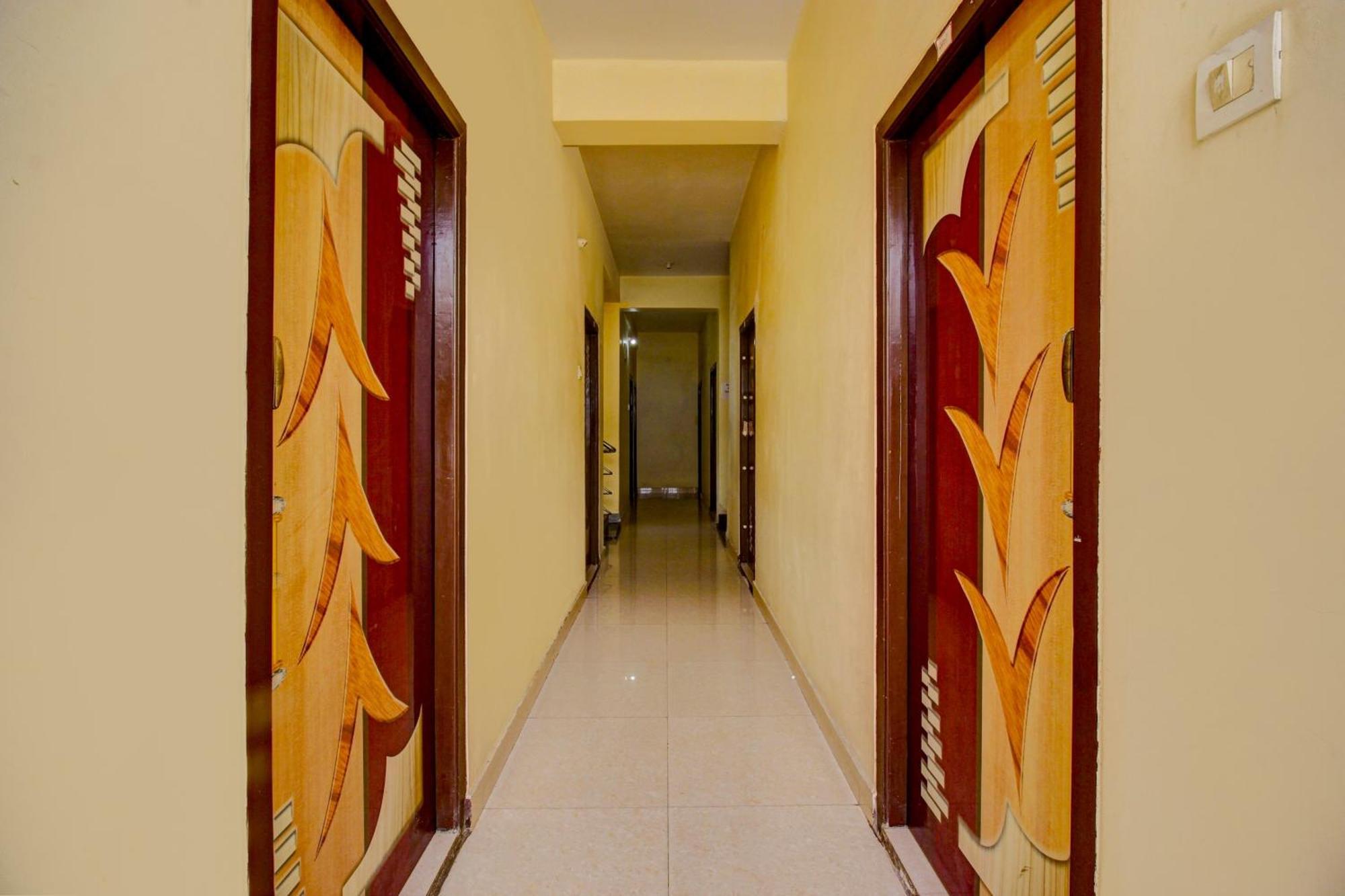 Hotel Spot On Sankalp Residency Hyderabad Exterior foto